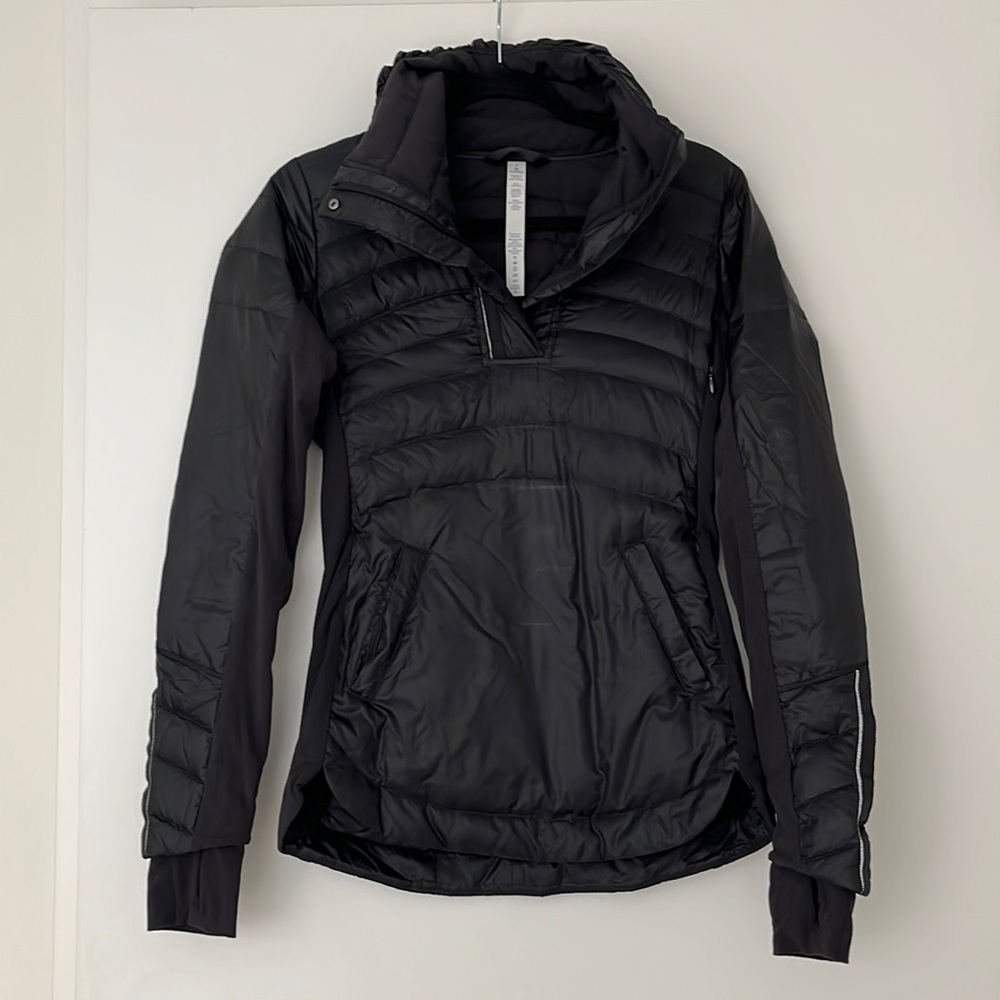 LAST CHANCE! WILL DONATE 2.4.23 Lululemon down for a run pullover